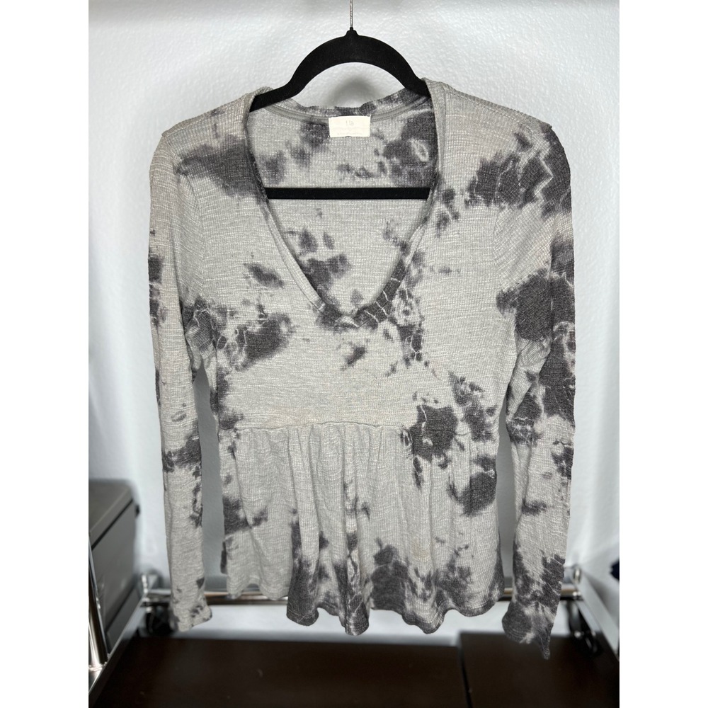 t.la Anthropologie Grey Tie Dye Waffle Knit Peplum Top V-Neck Long Sleeve Small